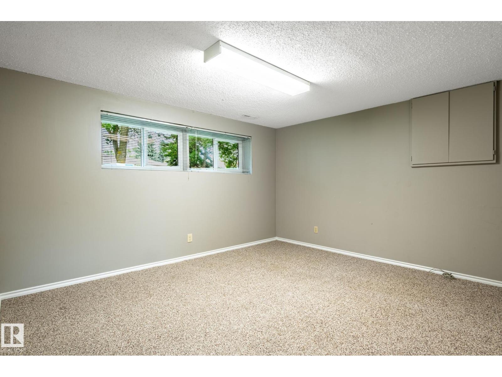 29 Fawcett CR - Image 41