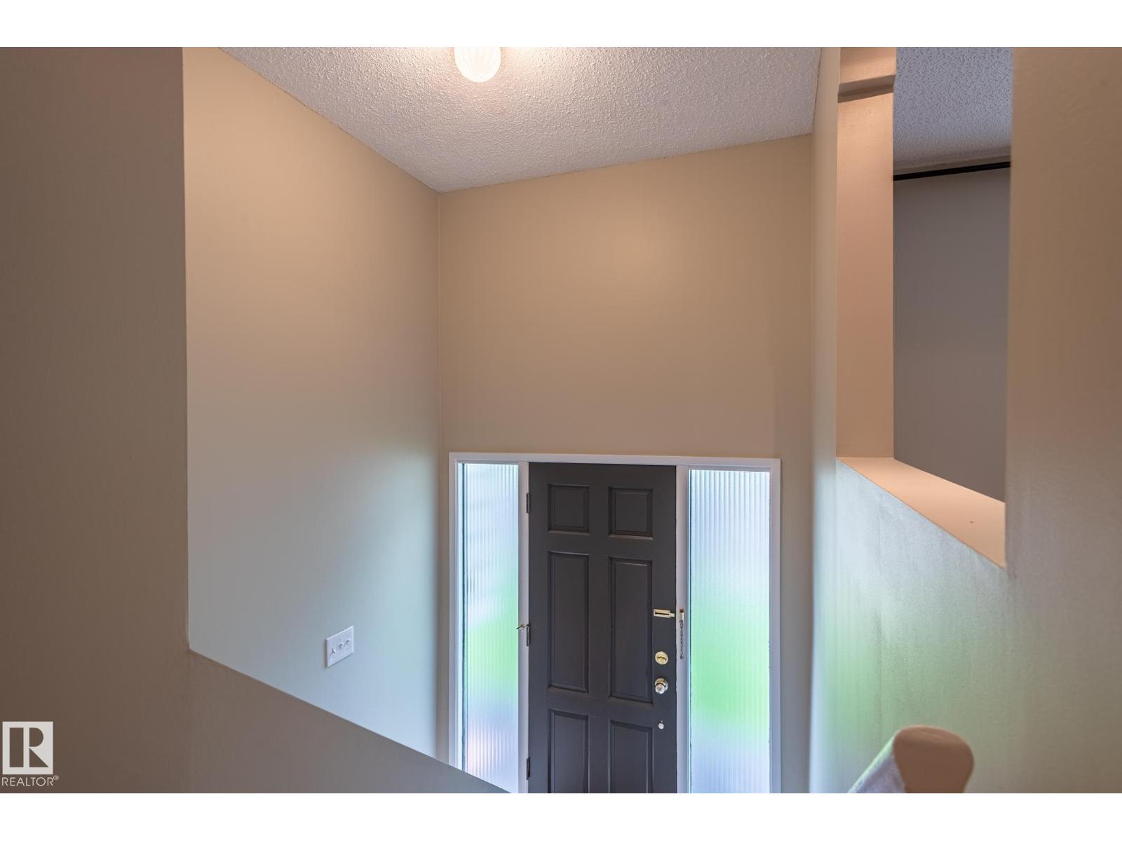 29 Fawcett CR, Forest Lawn (St. Albert), St. Albert photo 5