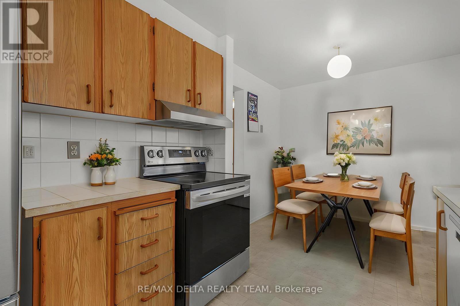 6043 VALLEY FIELD CRESCENT - 14