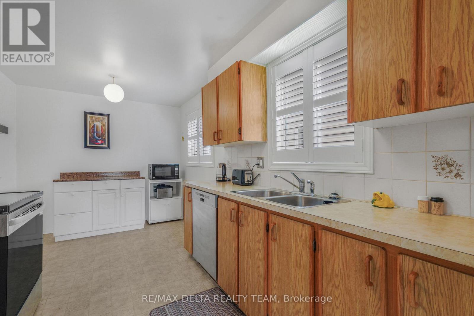 6043 VALLEY FIELD CRESCENT - 15