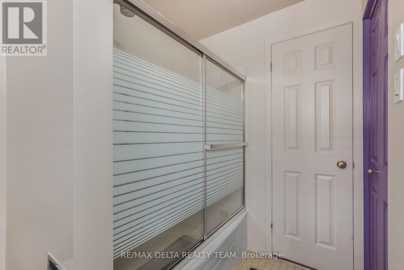 6043 VALLEY FIELD CRESCENT - 24