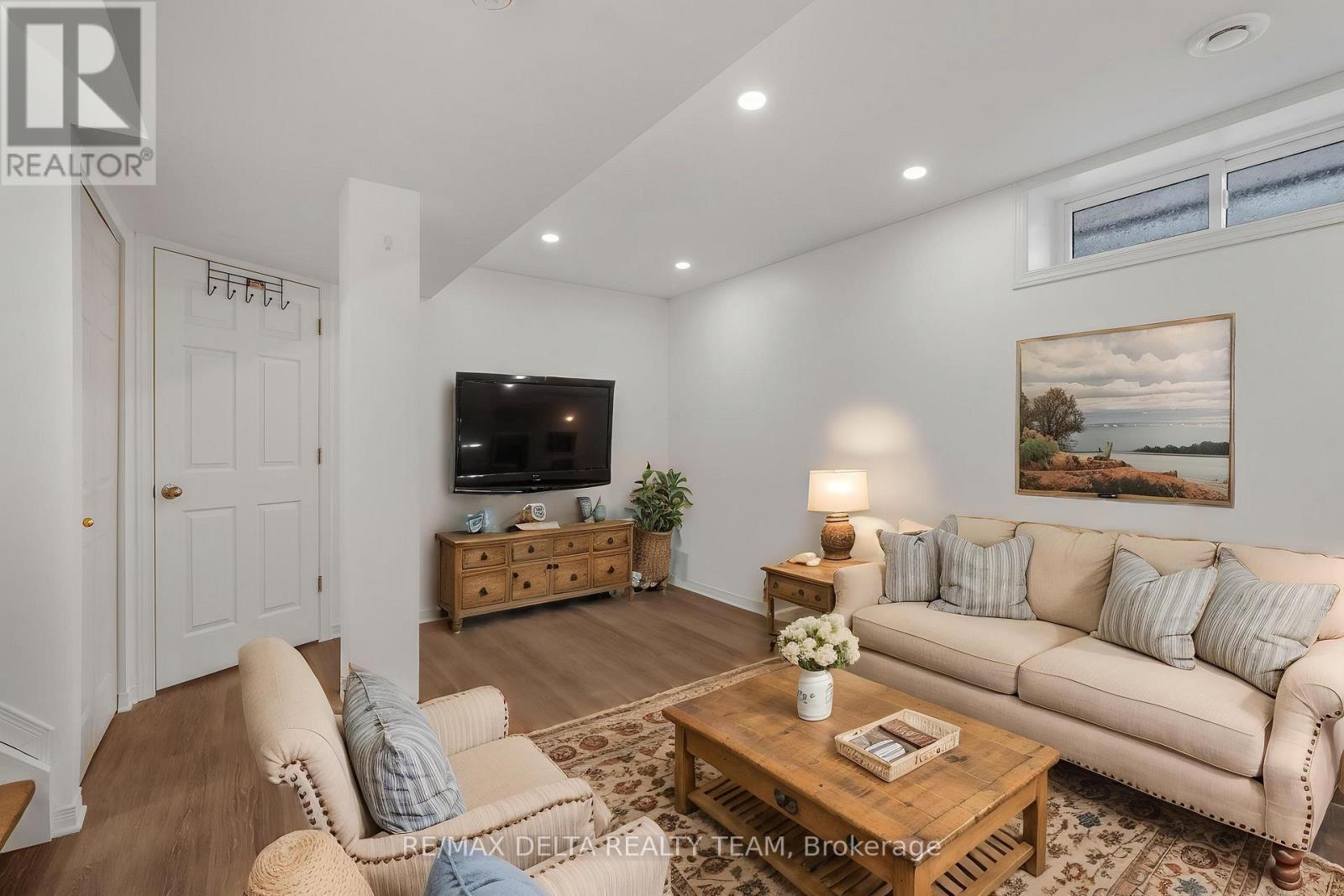 6043 VALLEY FIELD CRESCENT - 28