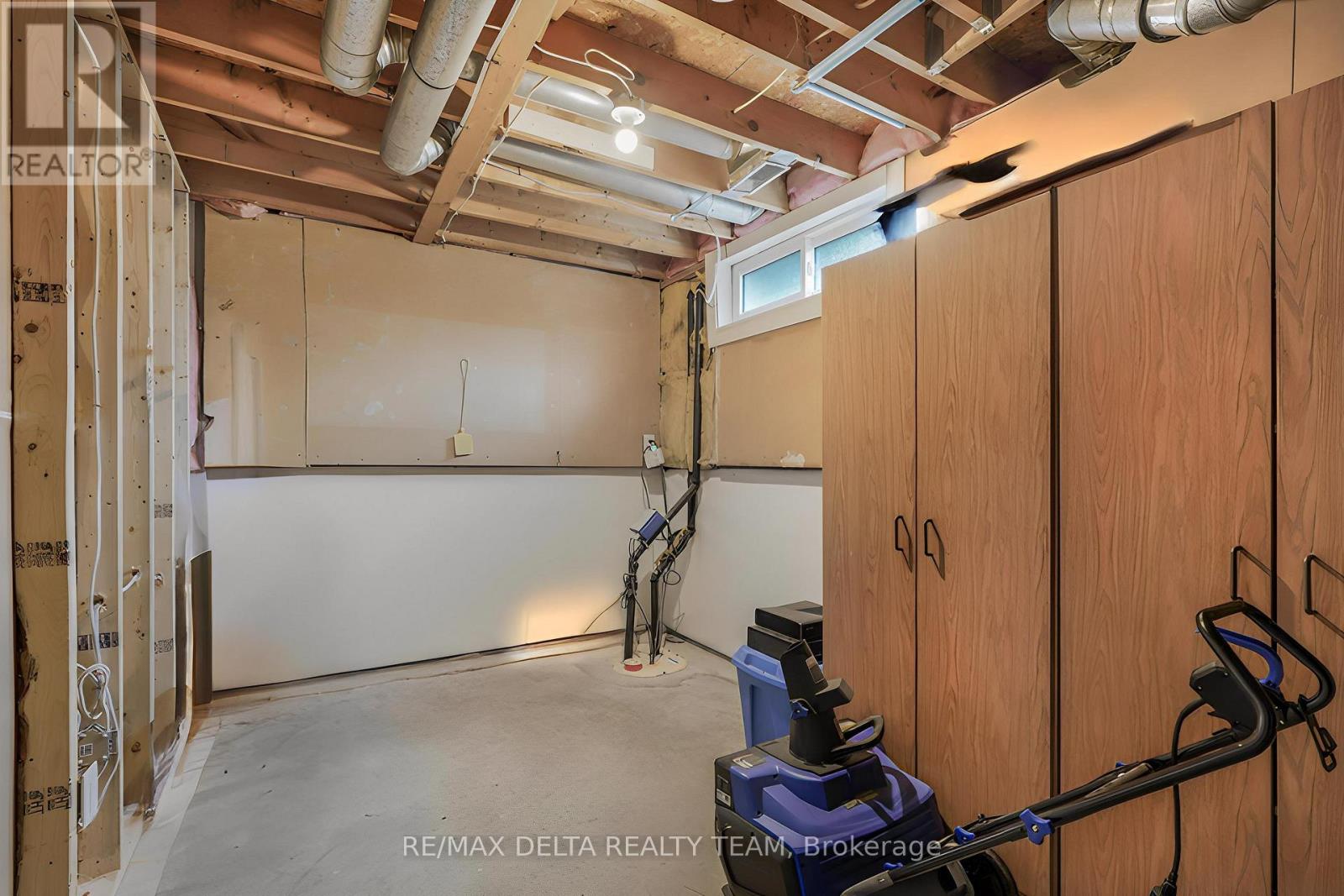 6043 VALLEY FIELD CRESCENT - 31
