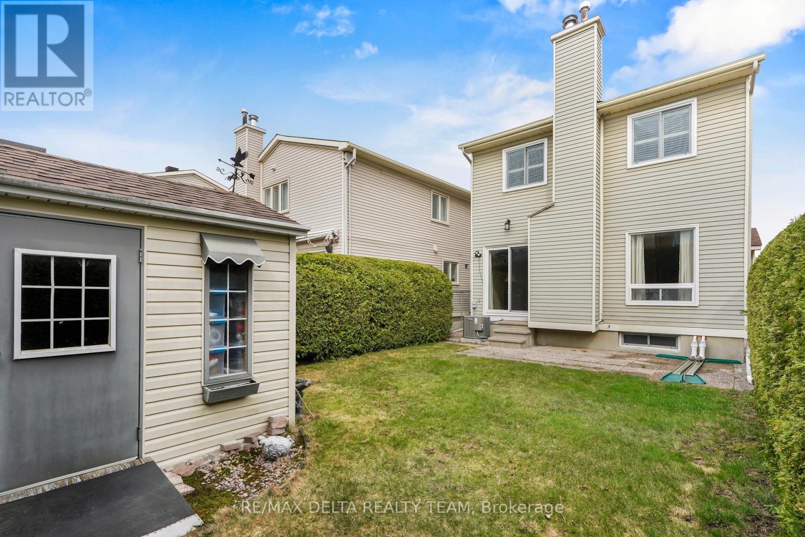 6043 VALLEY FIELD CRESCENT - 33