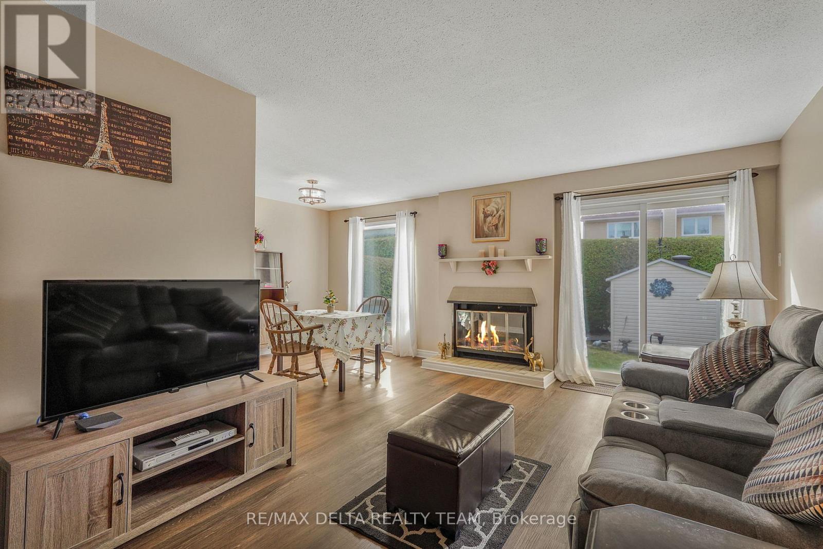 6043 VALLEY FIELD CRESCENT - 7