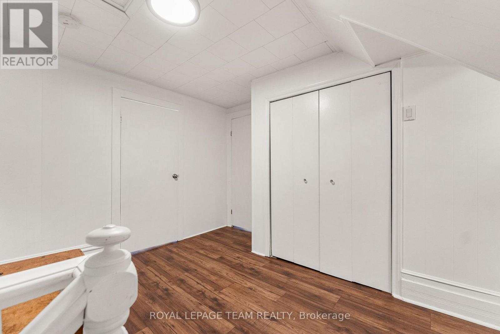 145 MUNROE AVENUE W - Image 20