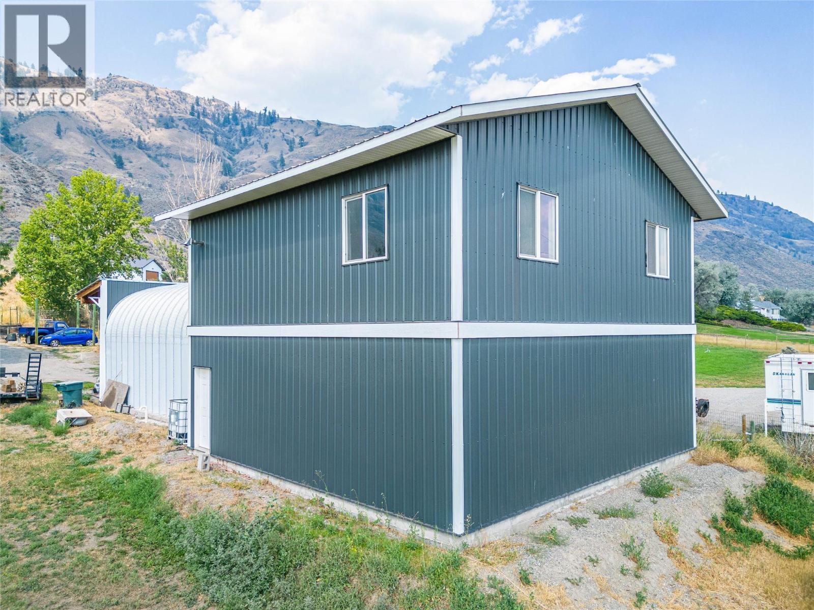 3227 Shuswap Road - 19