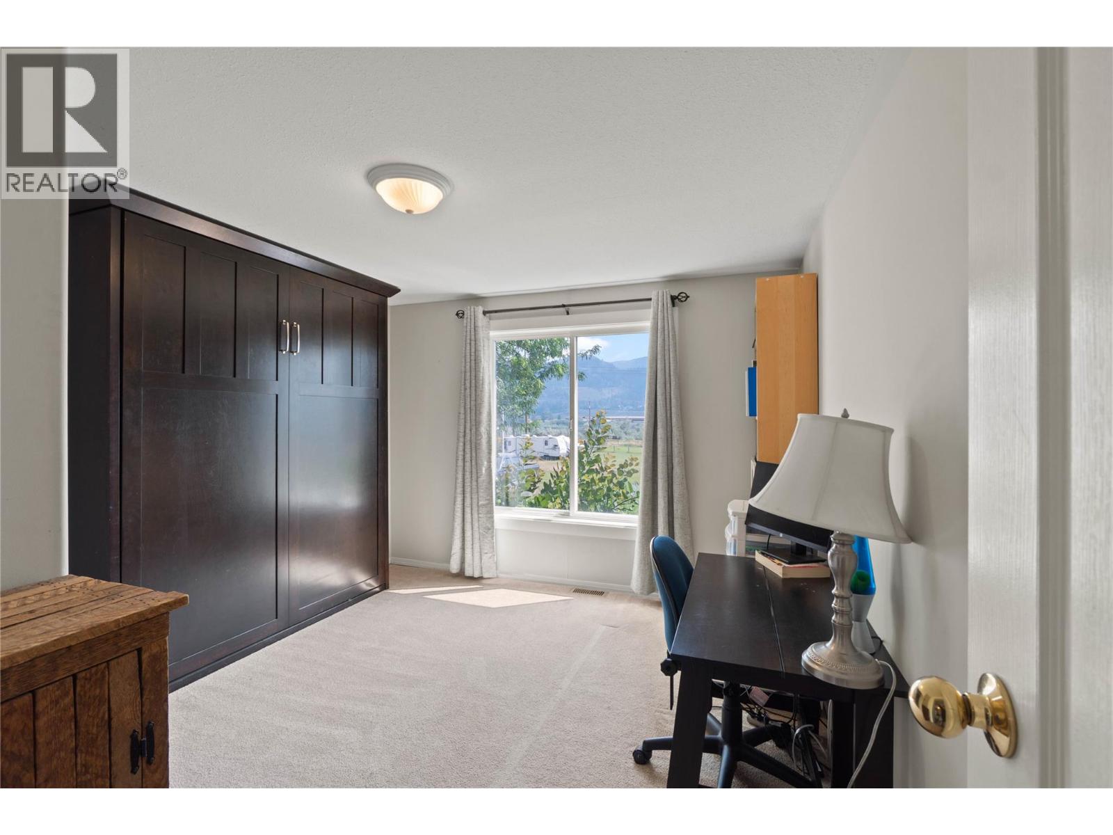 3227 Shuswap Road - 36