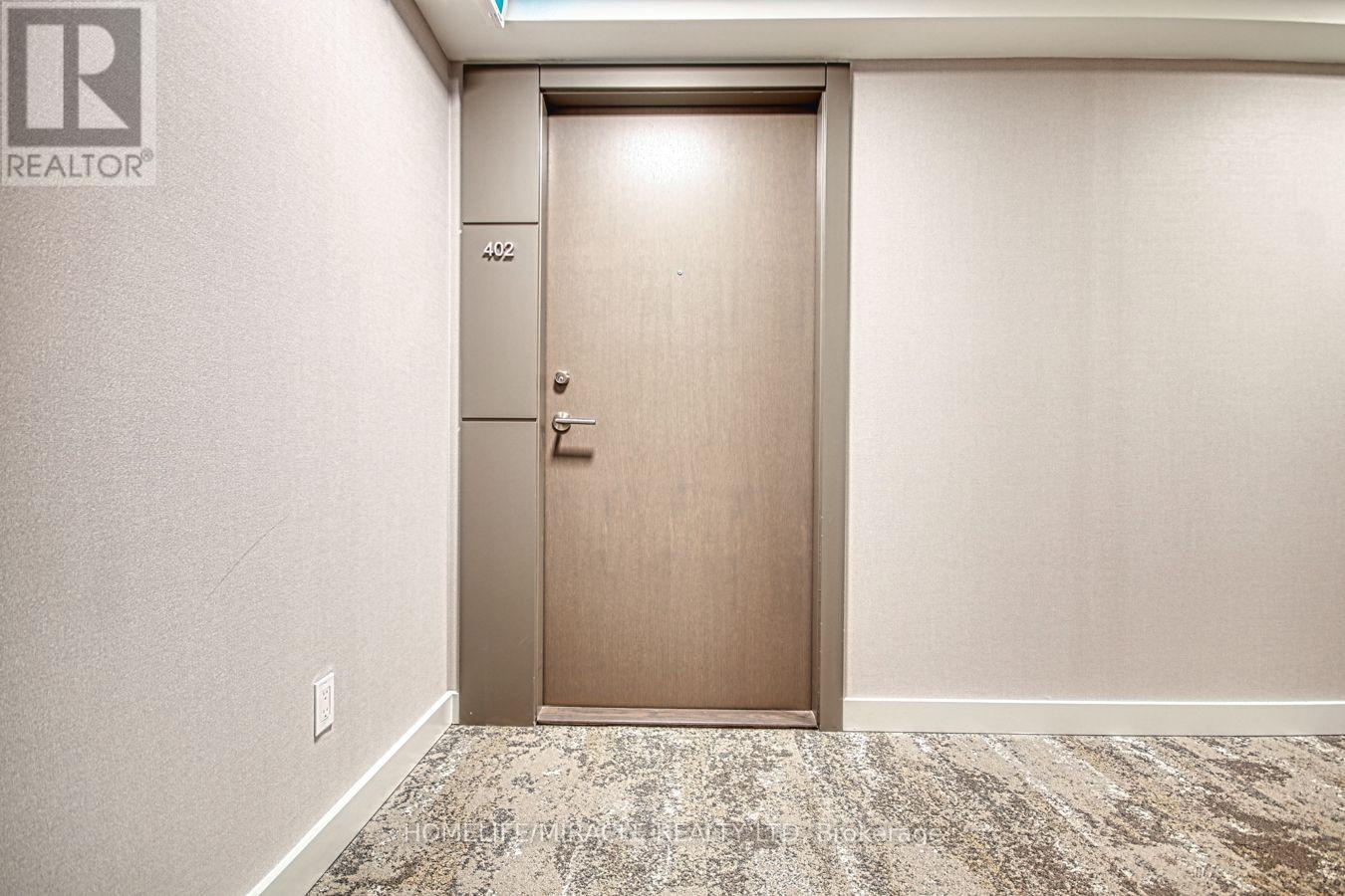 #402 10 WILBY CRESCENT - 19