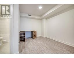 402 - 10 Wilby Crescent, Toronto, ON M9N1E6 Photo 8