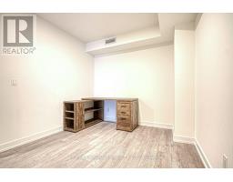 402 - 10 Wilby Crescent, Toronto, ON M9N1E6 Photo 9