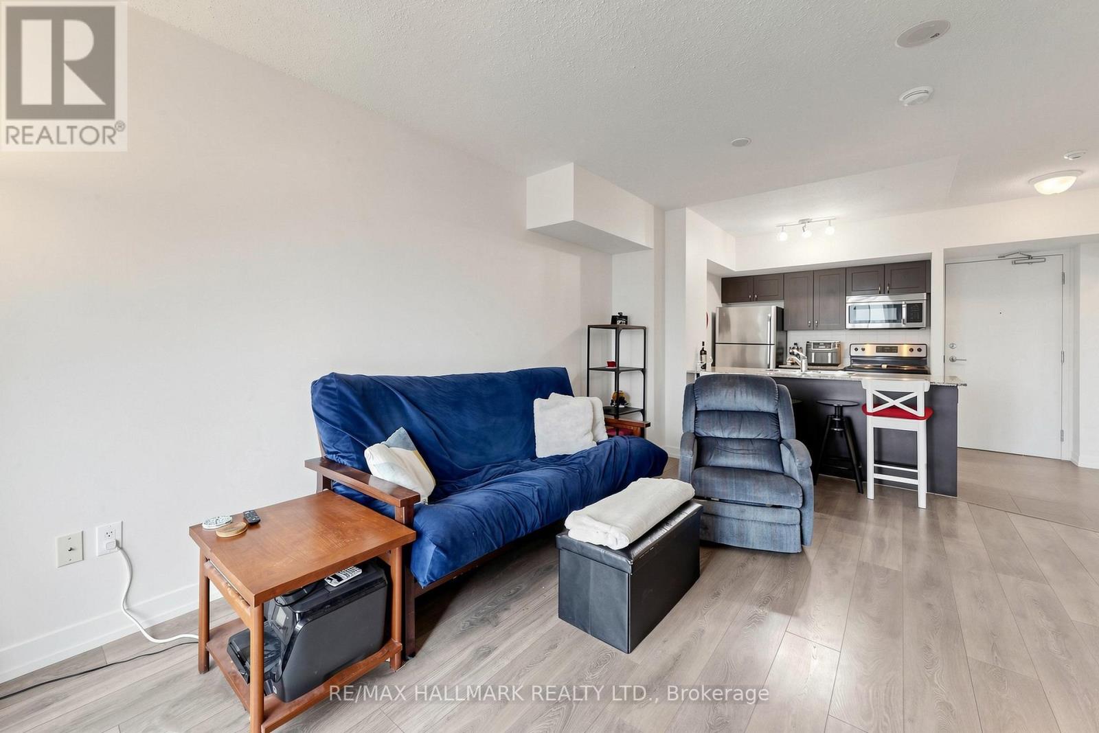 #1119 812 LANSDOWNE AVENUE - 9