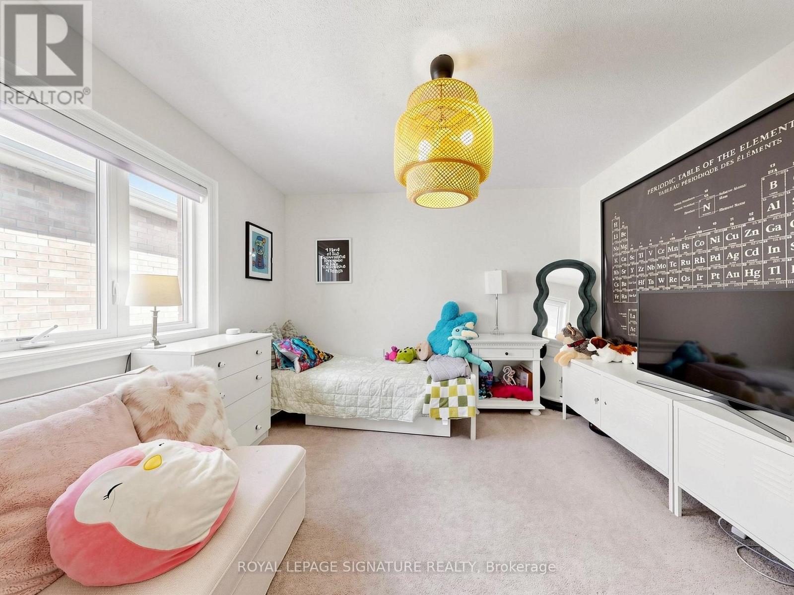 47 DOTCHSON AVENUE - 29