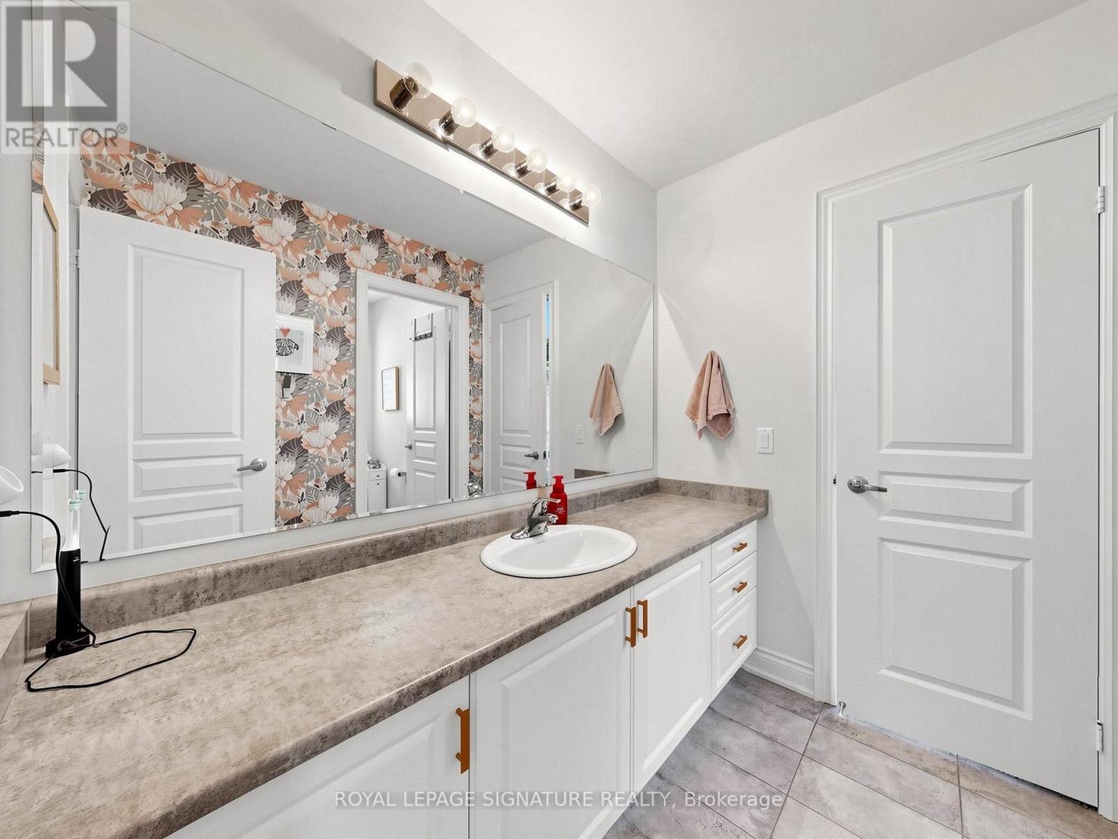 47 DOTCHSON AVENUE - 30