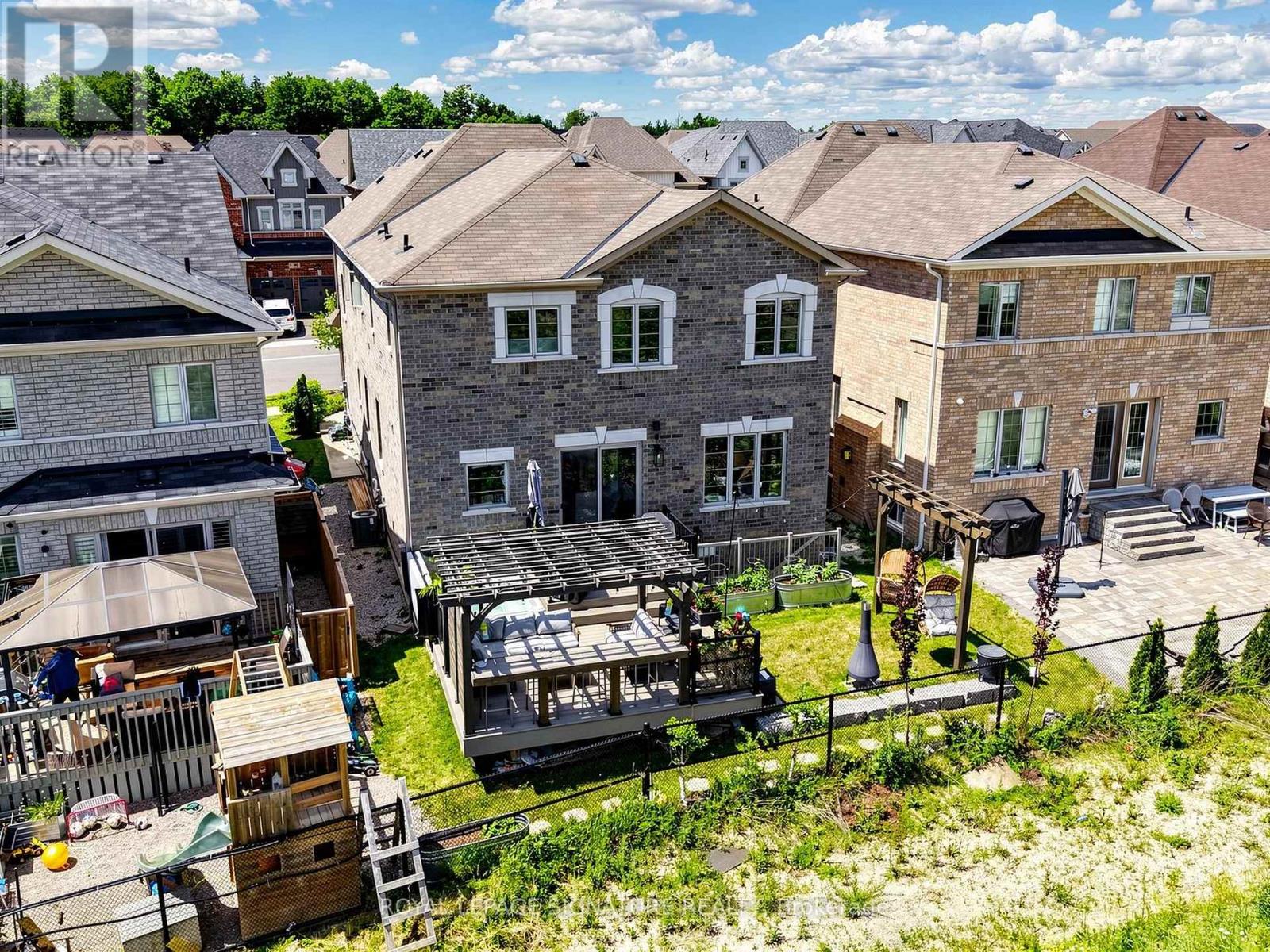 47 DOTCHSON AVENUE - 44