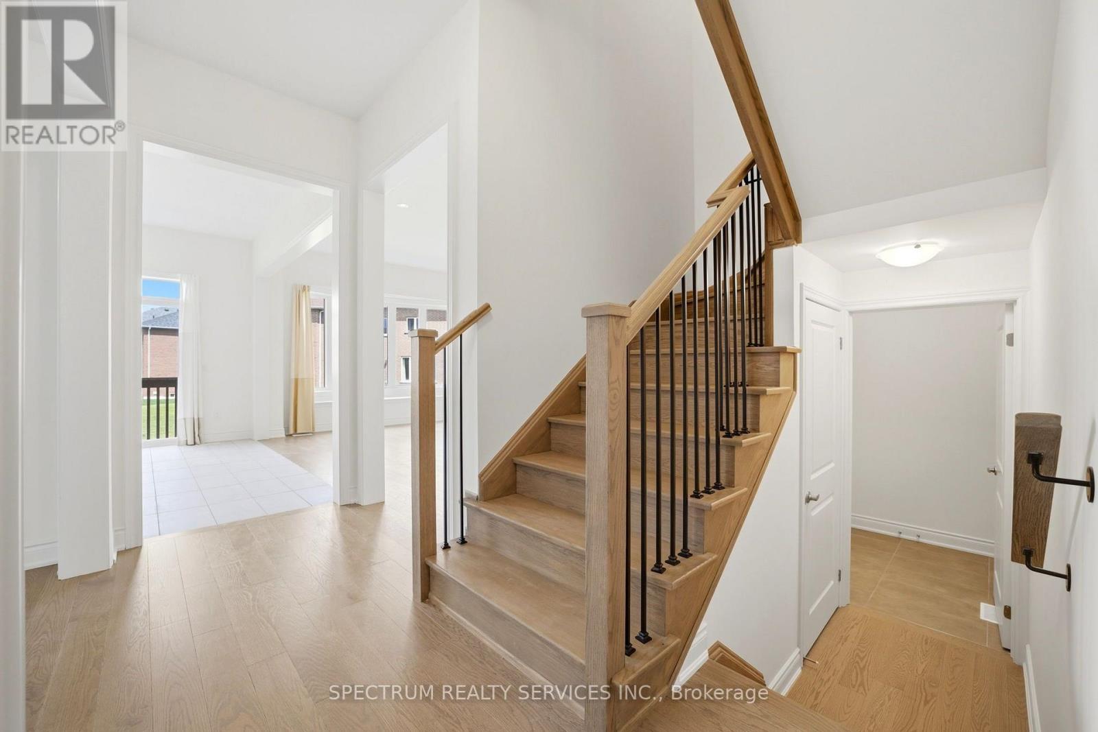70 STRATFORD DRIVE - Image 23