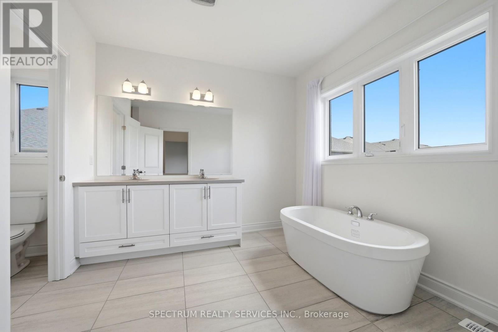70 STRATFORD DRIVE - Image 30