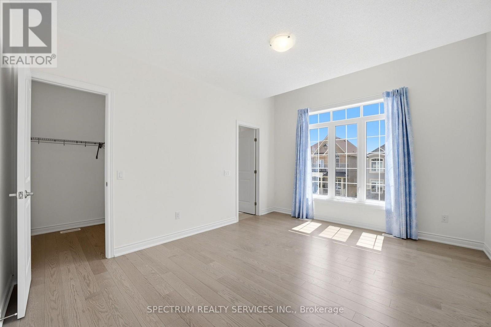 70 STRATFORD DRIVE - Image 36