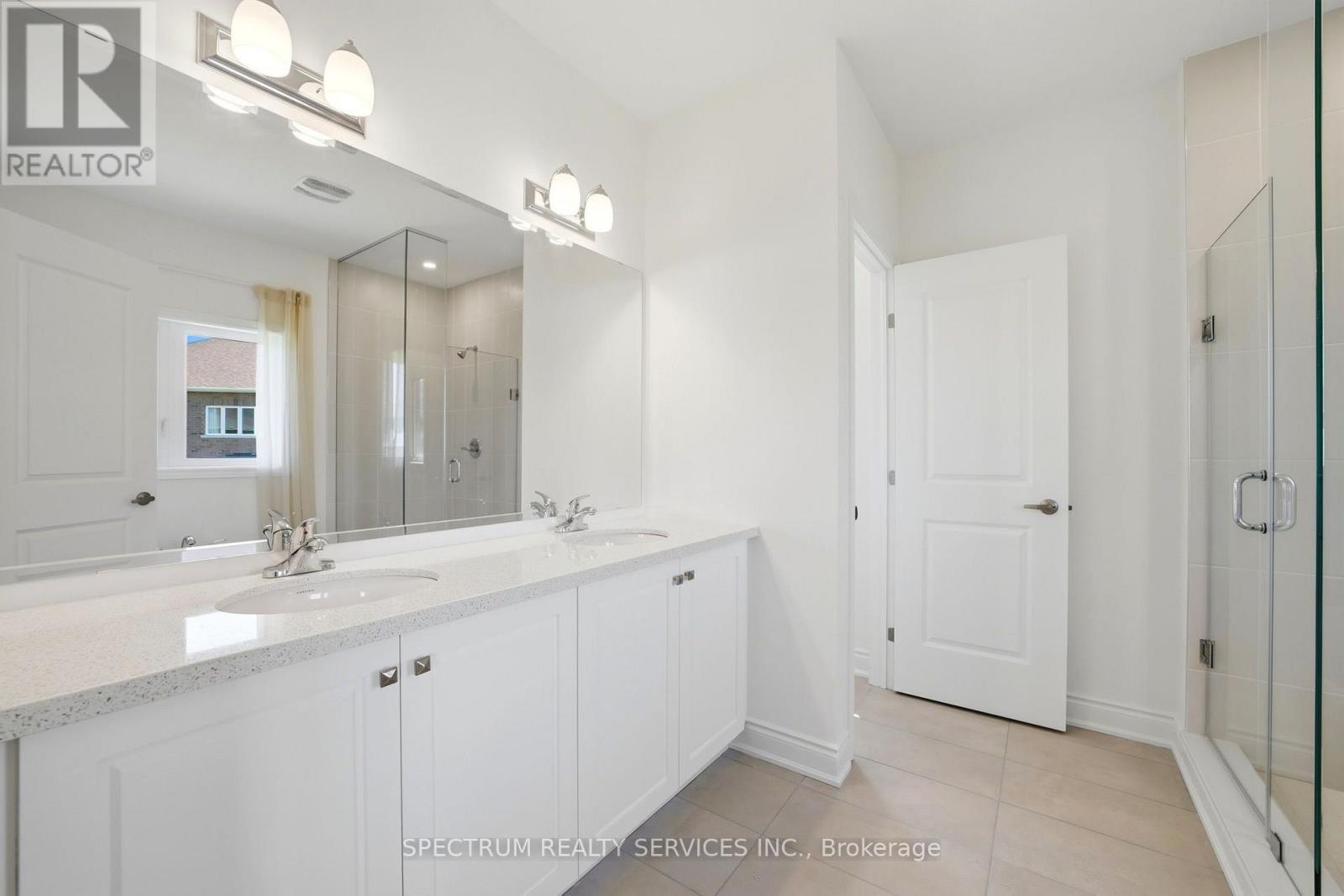 46 PEAREN HEIGHTS - 24