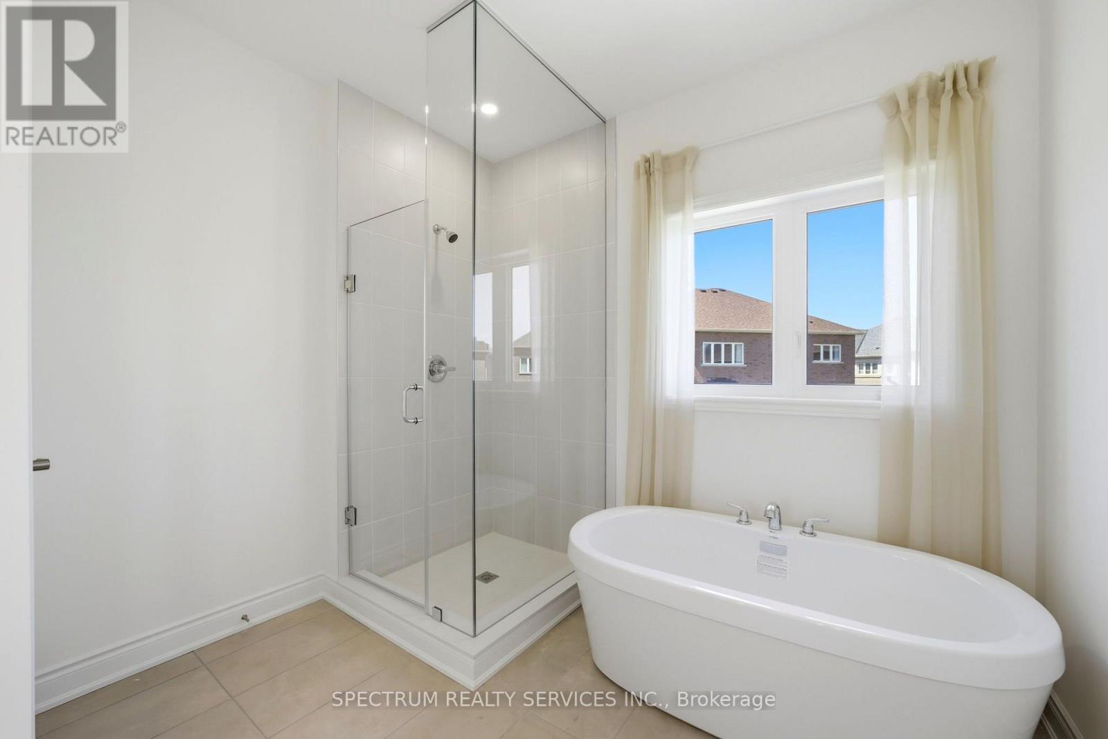 46 PEAREN HEIGHTS - 25