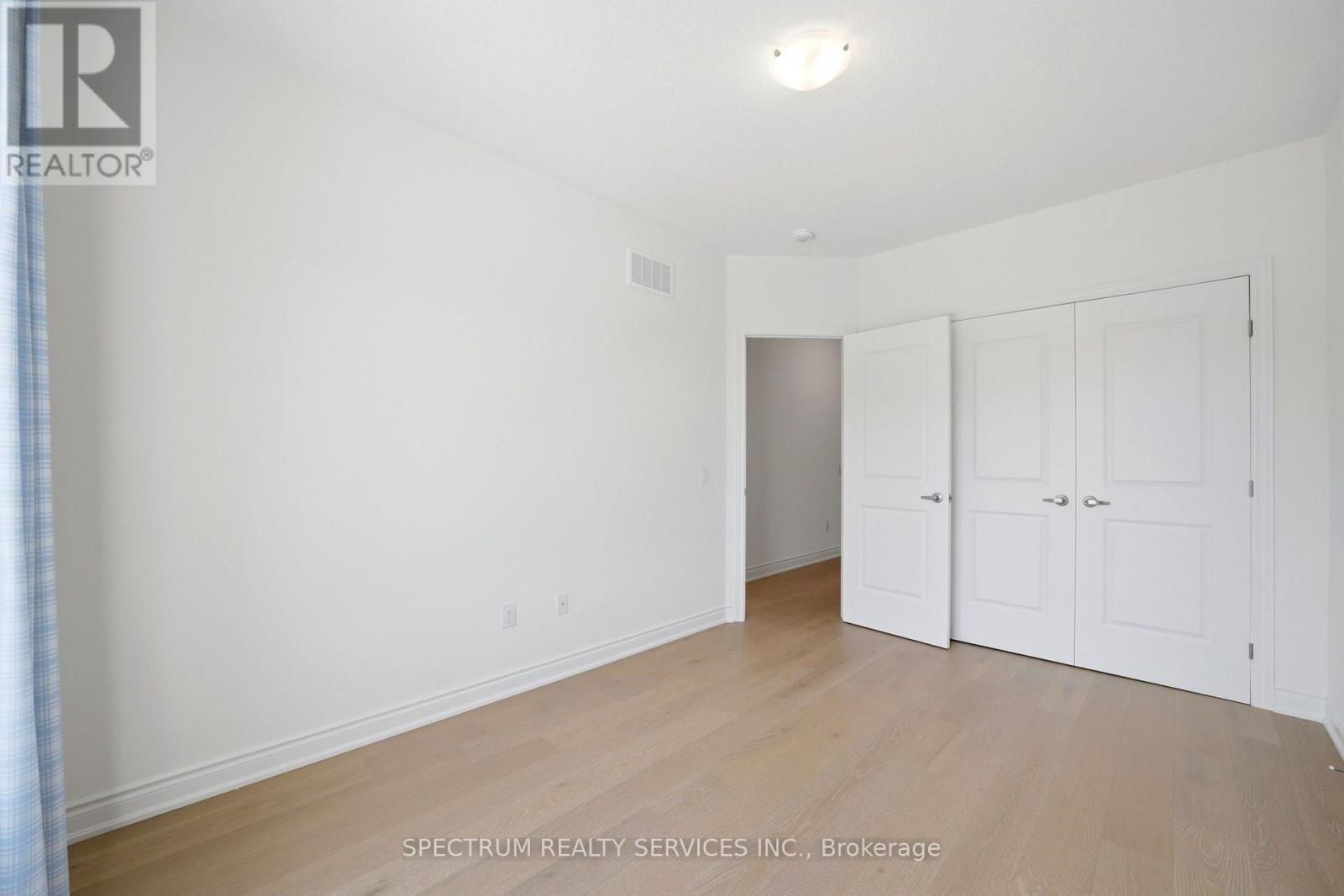 46 PEAREN HEIGHTS - 31