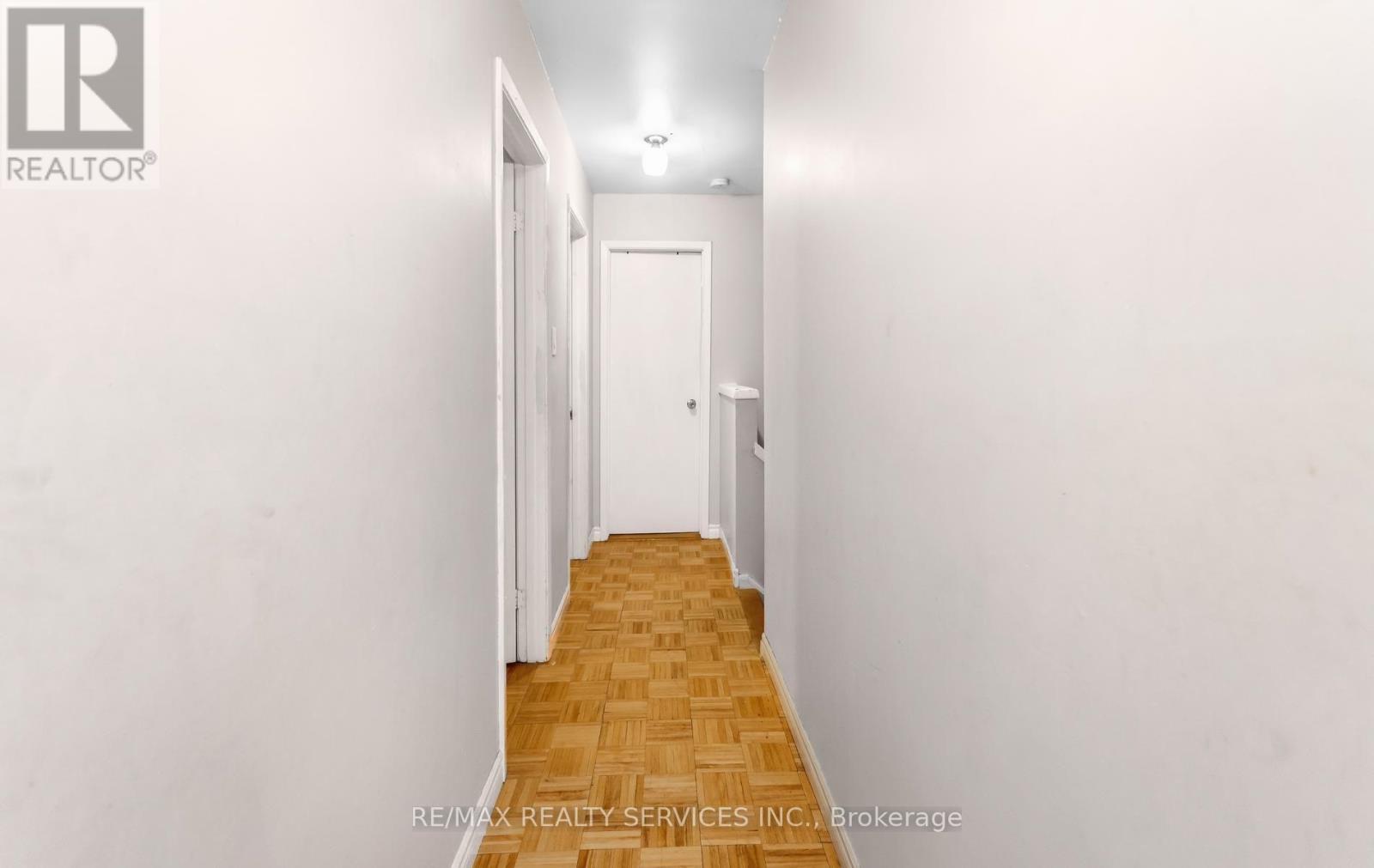 #50 2605 WOODCHESTER DRIVE - 17
