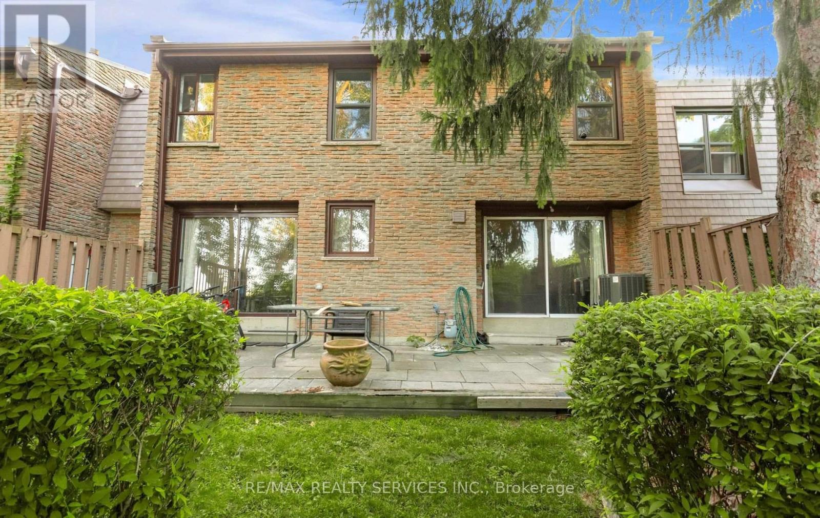 #50 2605 WOODCHESTER DRIVE - 35