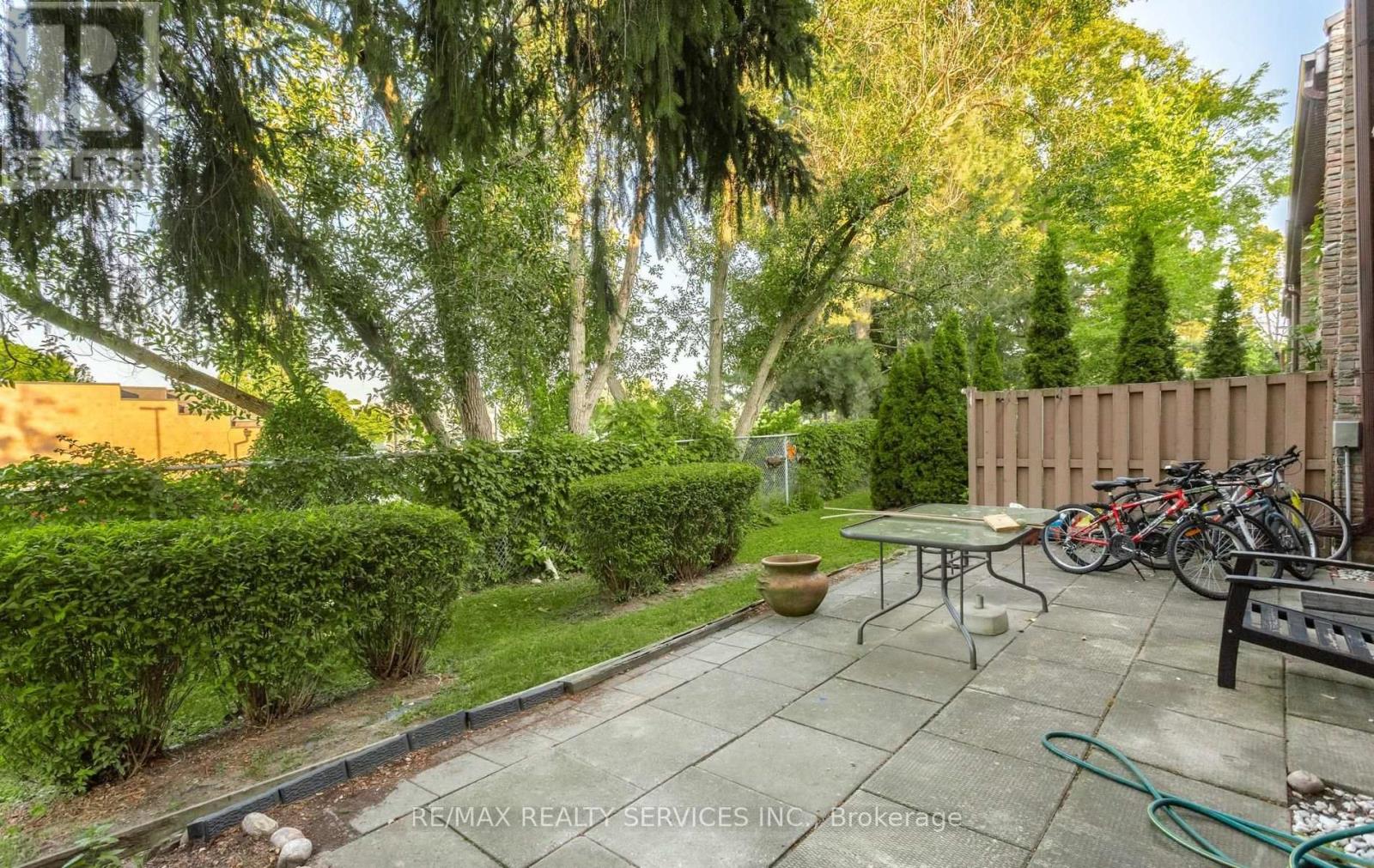 #50 2605 WOODCHESTER DRIVE - 36