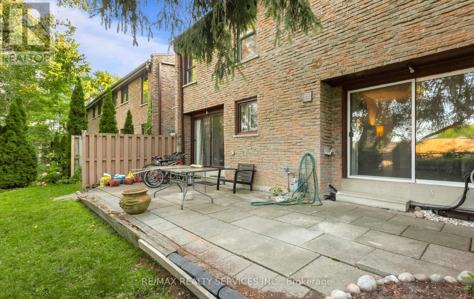 #50 2605 WOODCHESTER DRIVE - 37