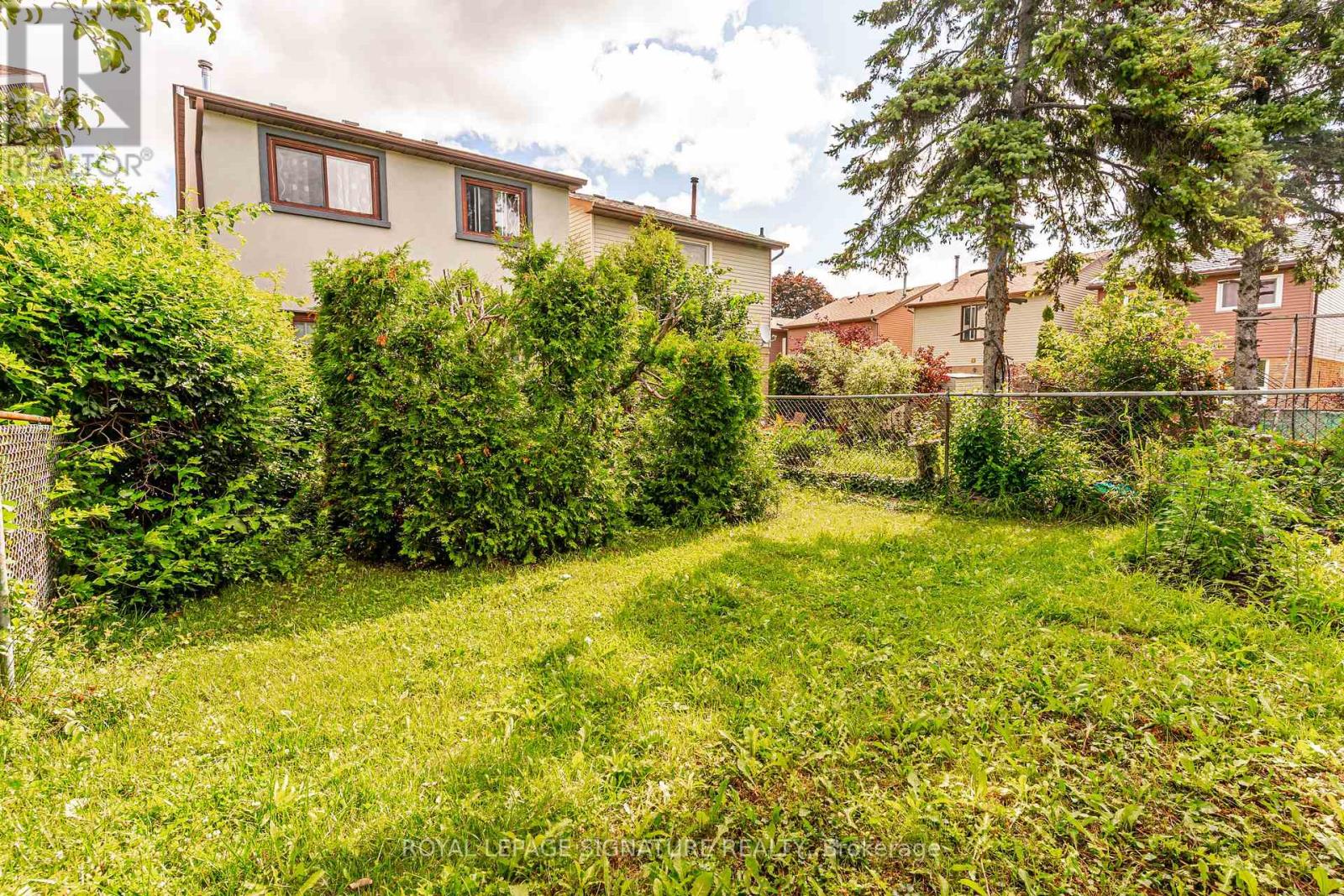 4040 SILVERHAZE ROAD - 25
