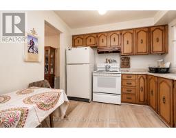 4040 Silverhaze Road, Mississauga, ON L4W3K1 Photo 8
