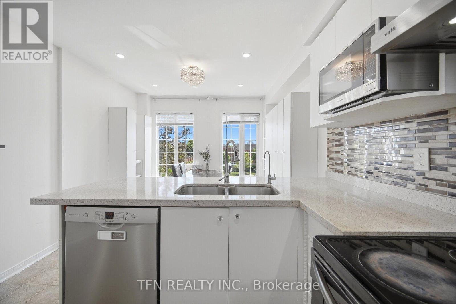 123 BRICKYARD WAY - Image 17