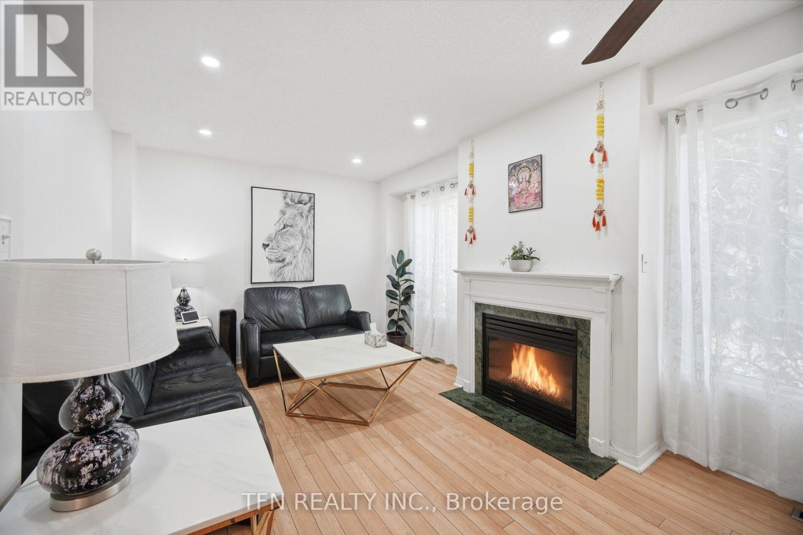 123 BRICKYARD WAY - 10