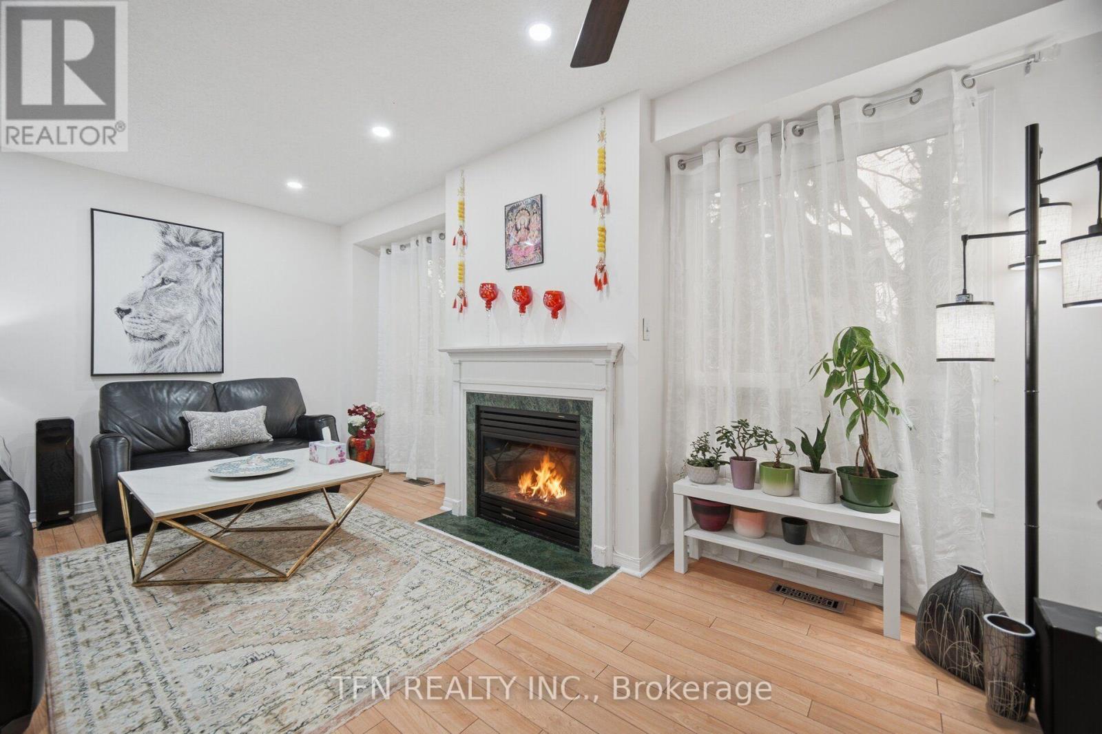 123 BRICKYARD WAY - 11