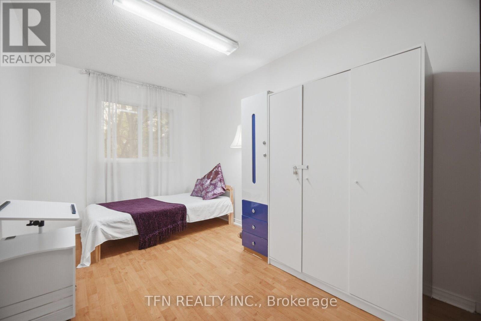 123 BRICKYARD WAY - 27