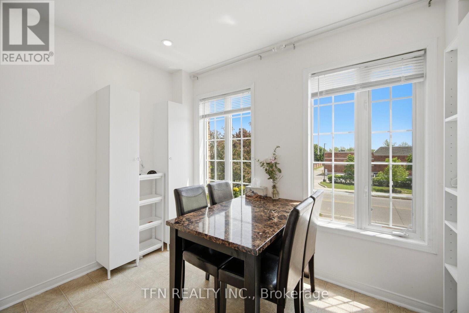 123 BRICKYARD WAY - 19