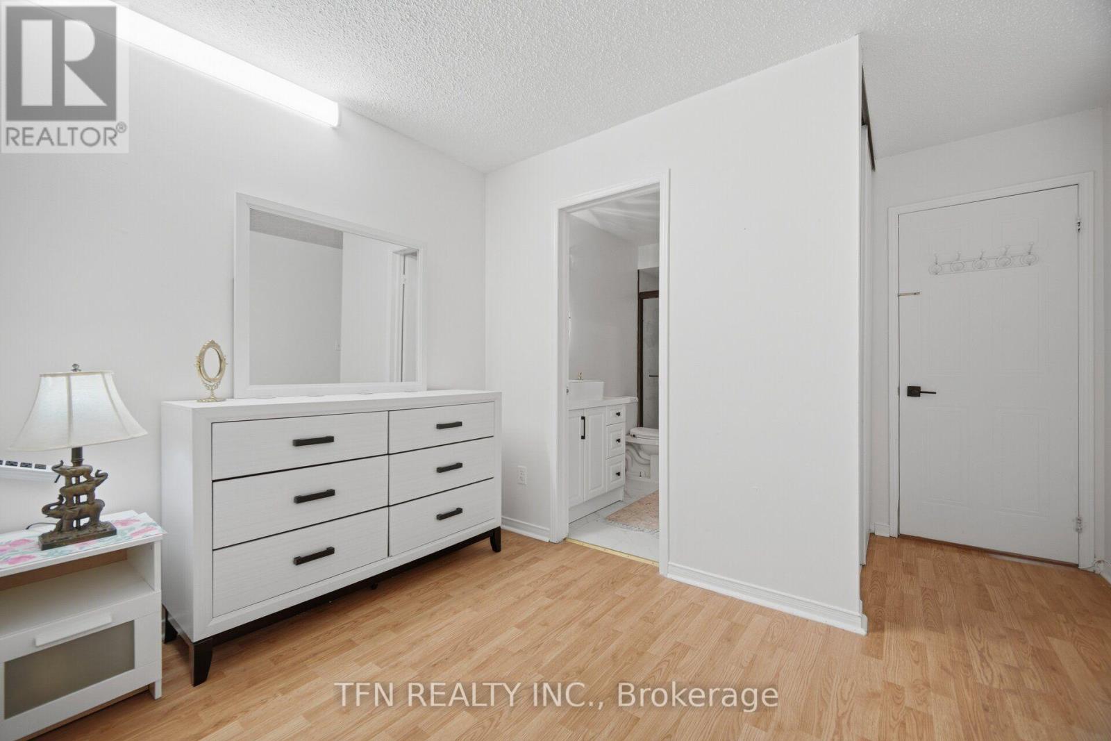 123 BRICKYARD WAY - 25