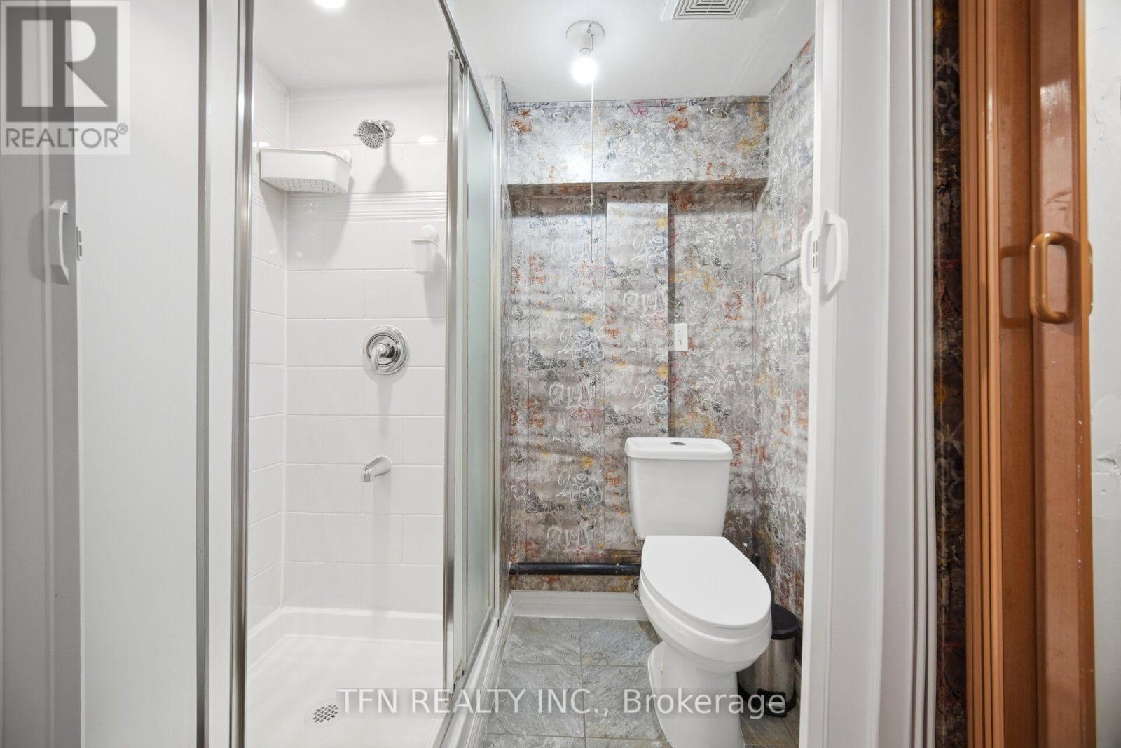 123 BRICKYARD WAY - 37