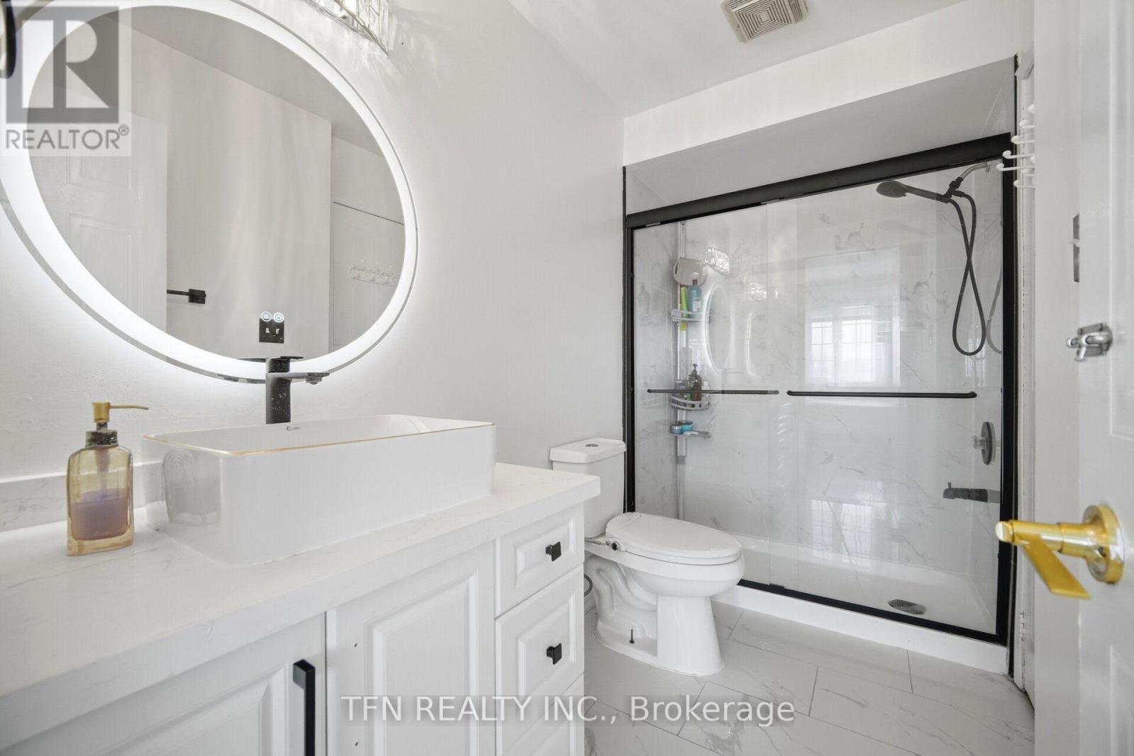 123 BRICKYARD WAY - 31