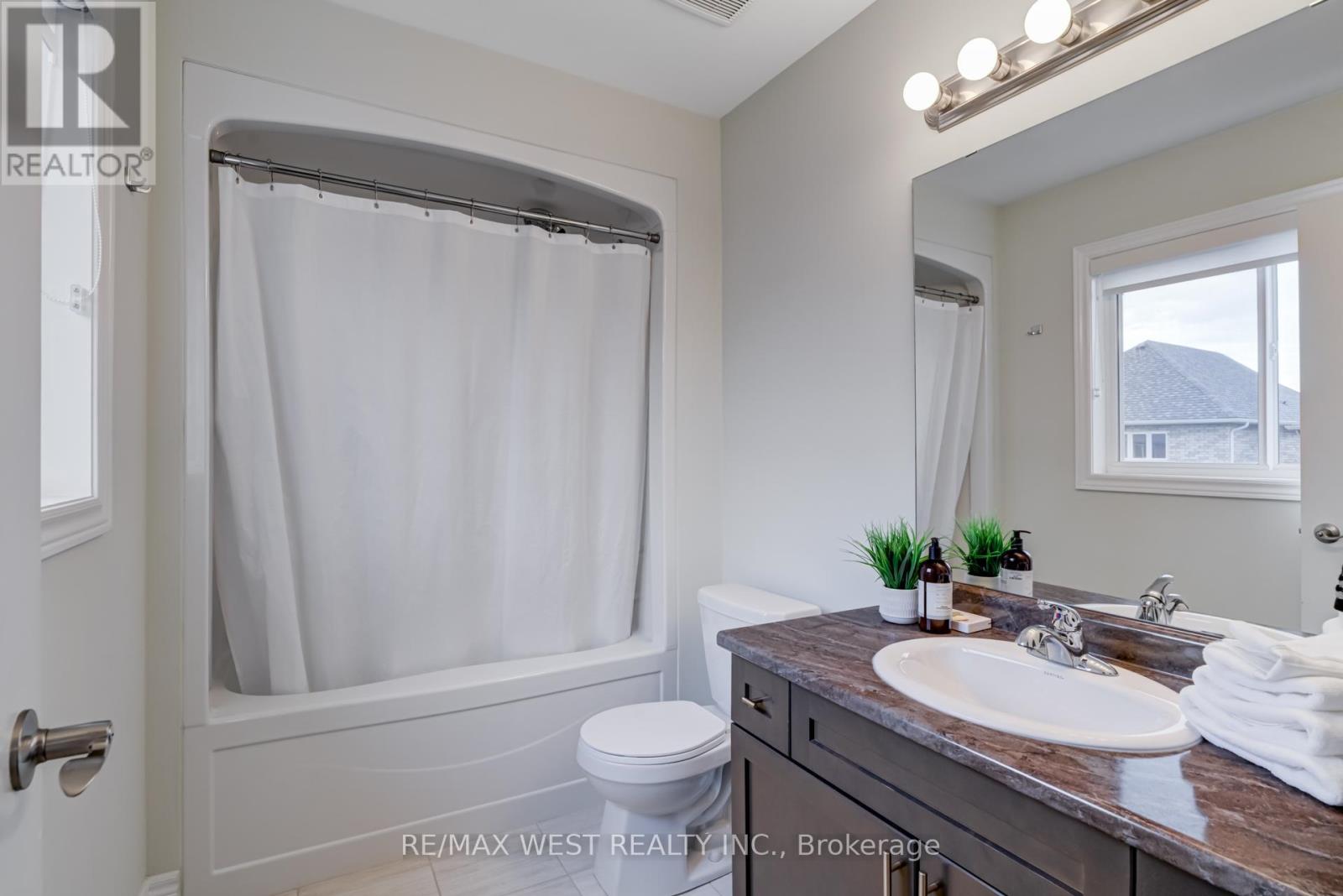 270 DALGLEISH TRAIL - 24