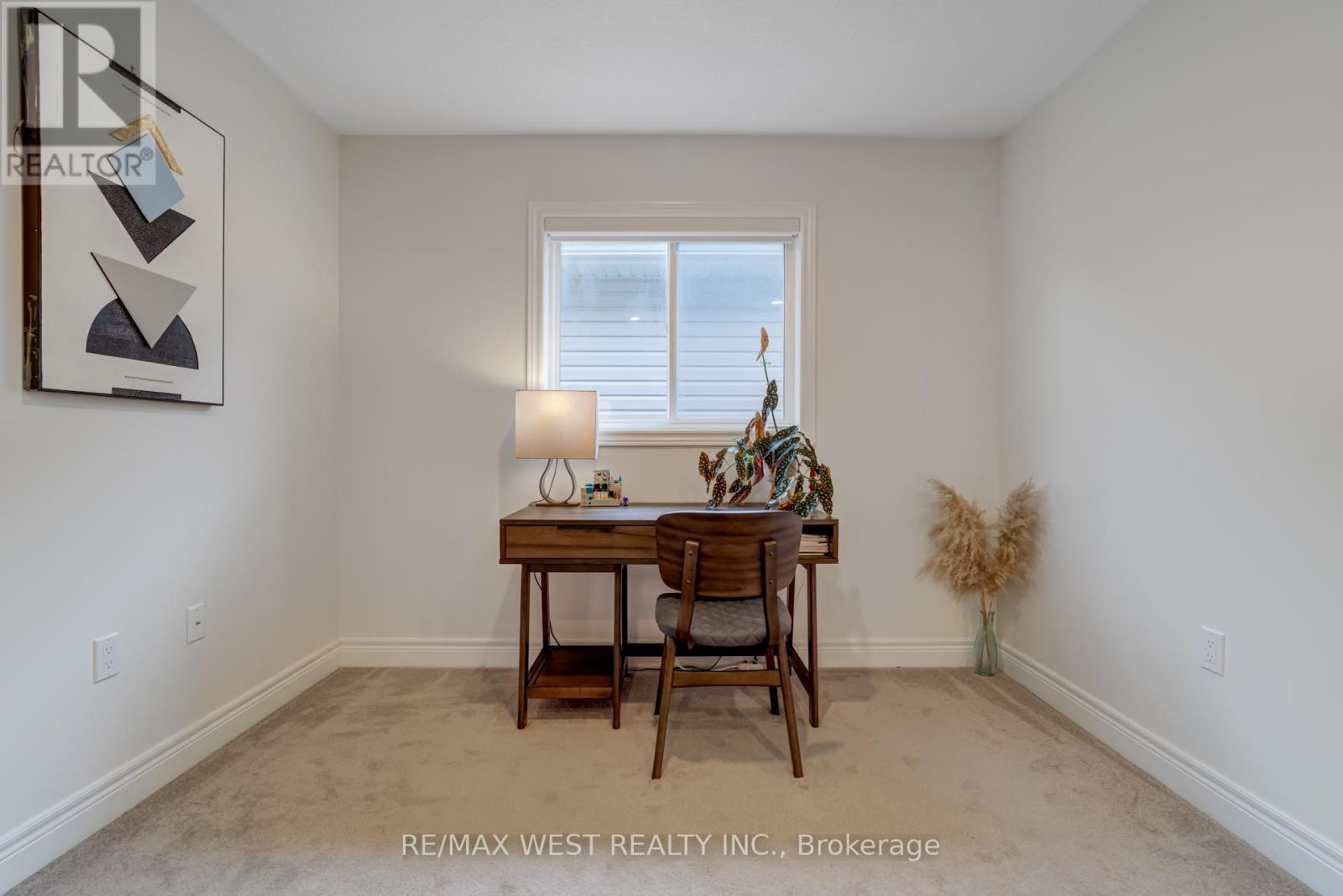 270 DALGLEISH TRAIL - 32