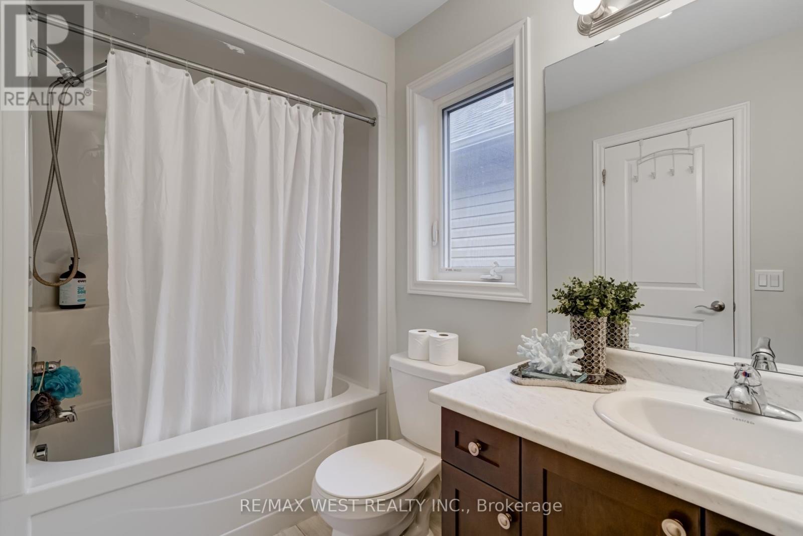 270 DALGLEISH TRAIL - 35