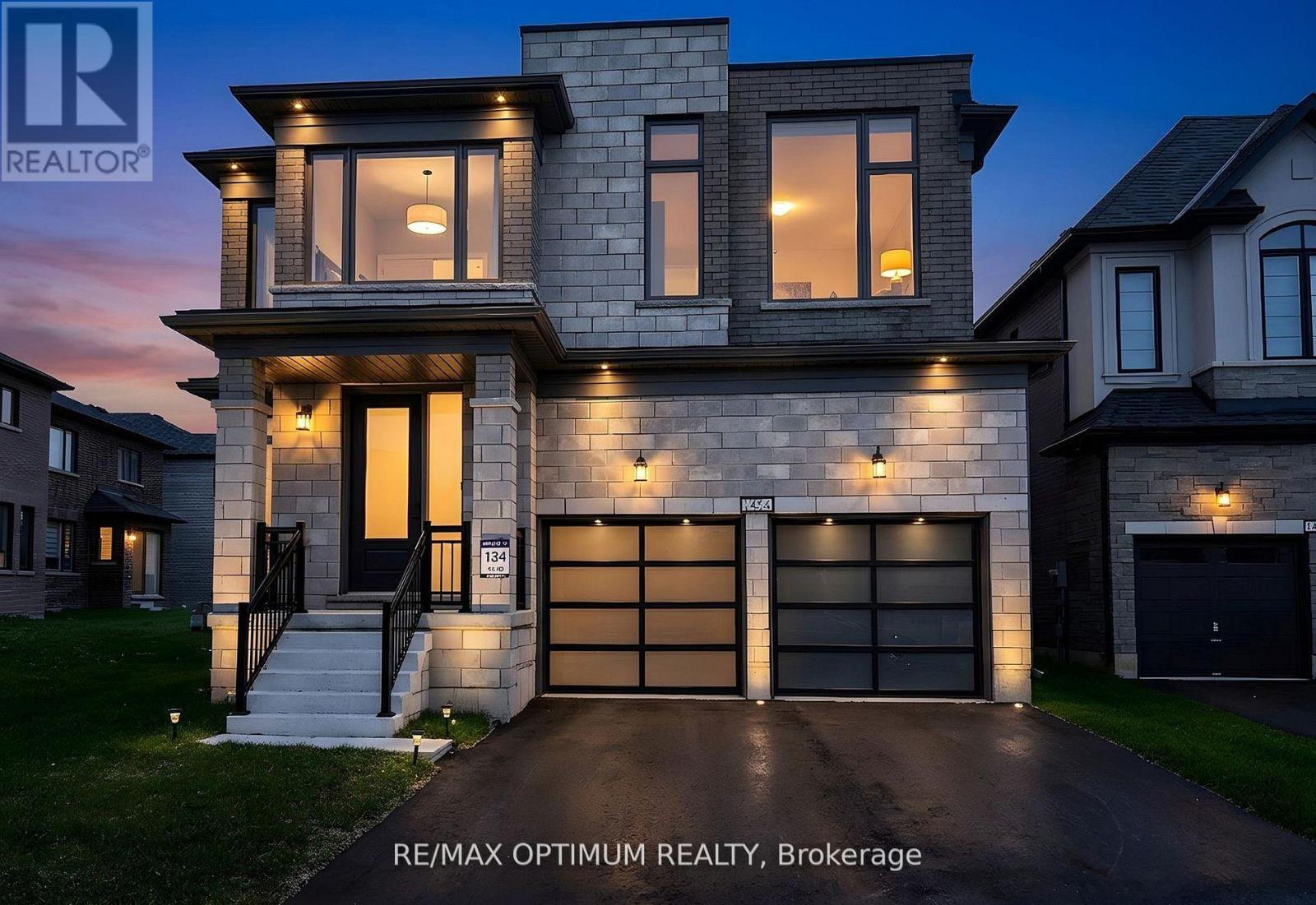 1454 UPPER THAMES DRIVE - 1
