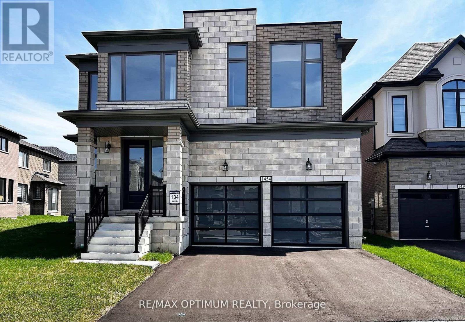 1454 UPPER THAMES DRIVE - 2