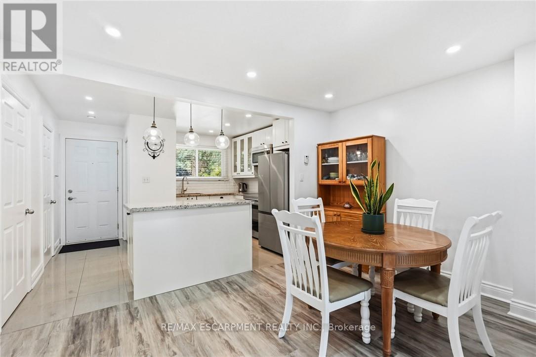 #16 1420 GARTH STREET - 10