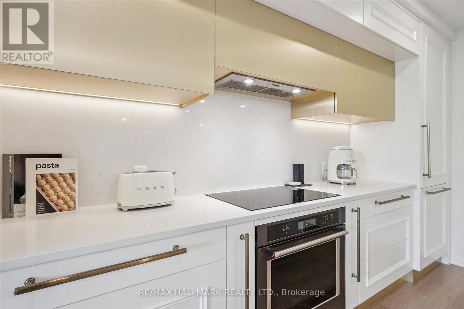 #215 6523 WELLINGTON 7 ROAD - Image 9