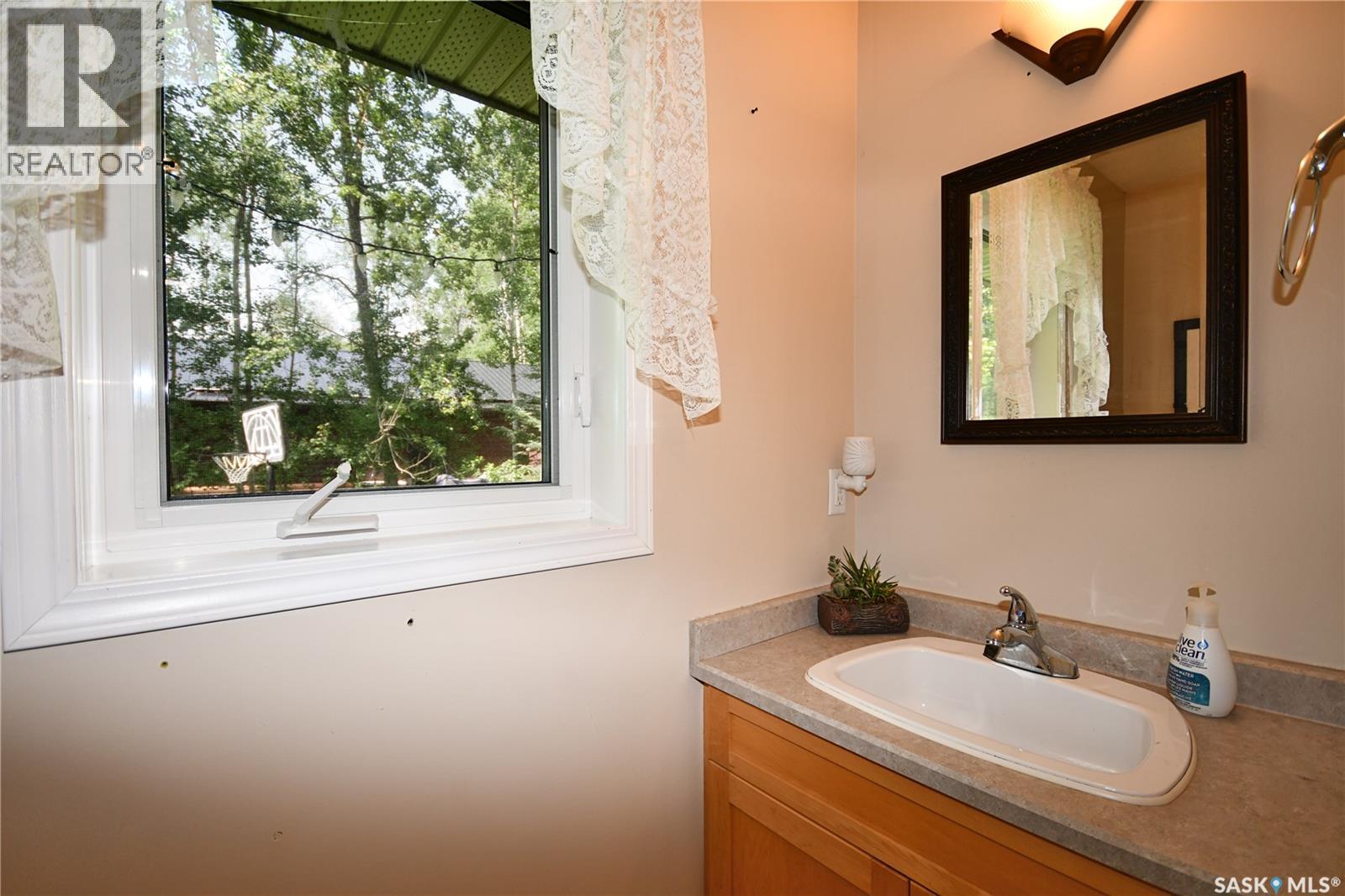 120 Luciuk LANE - Image 22