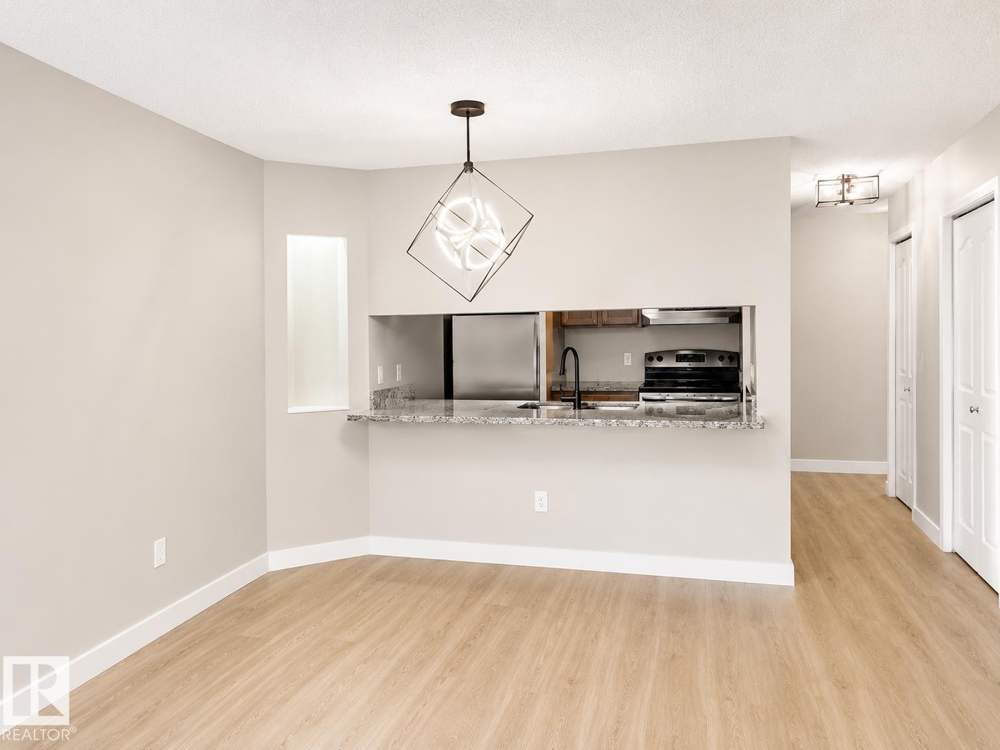 #329 17447 98A AV NW - 1