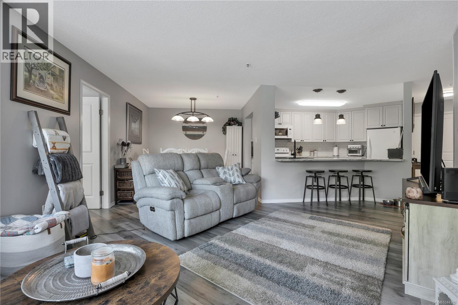 #204 770 Poplar St - 11