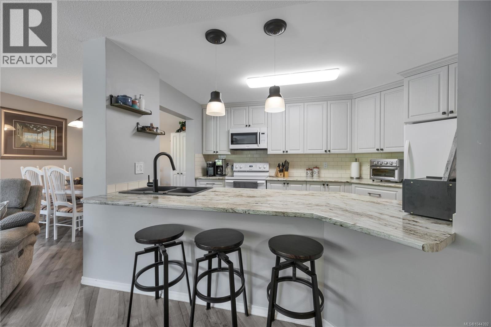 #204 770 Poplar St - Image 13